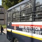 Delhi schools receive bomb threats