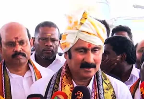 PMK to Hold Chithirai Nilavu Youth Conference Under Ramadoss’ Guidance, Says Anbumani