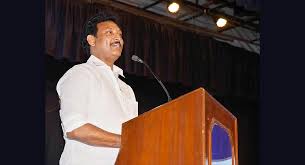 Anbil Mahesh urges Centre not to politicise education funds - News Today | First with the news