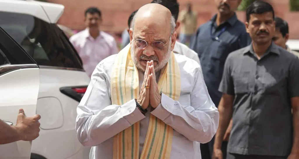 Amit Shah Unveils ‘Chargesheet’ Against Mamata Govt Ahead of Bengal Polls
