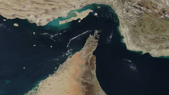 UK, France Offer Support for Safe Passage Through Strait of Hormuz