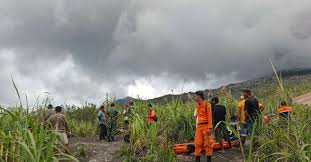 Three hikers dead after Indonesian volcano eruption