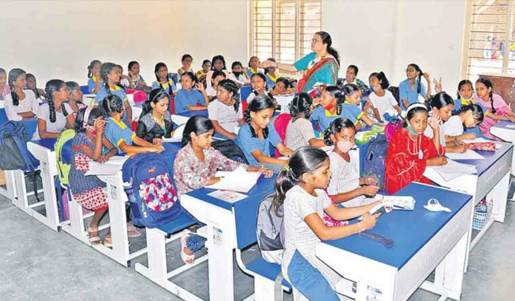 210 working days for TN schools this year