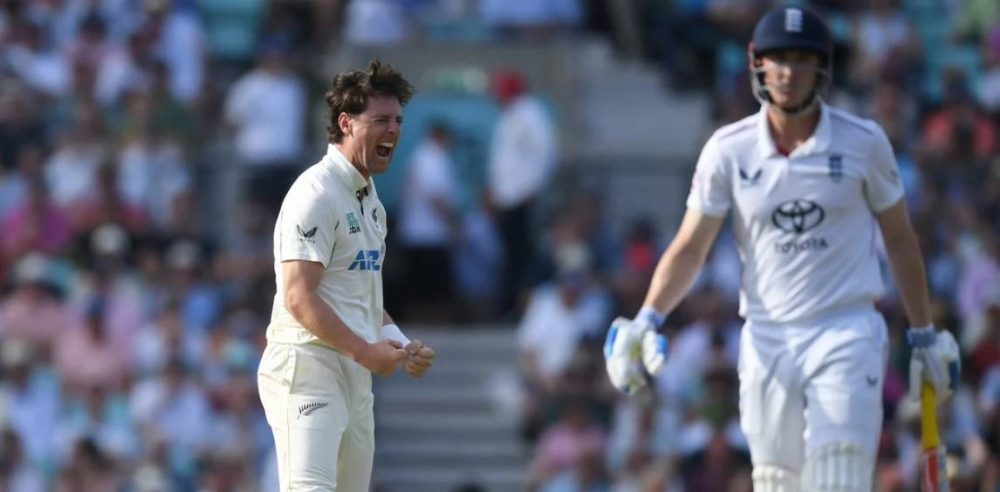 Second Test: England in trouble against Kiwis