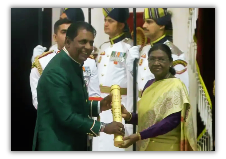 Vijay Amritraj receives Padma Bhushan award