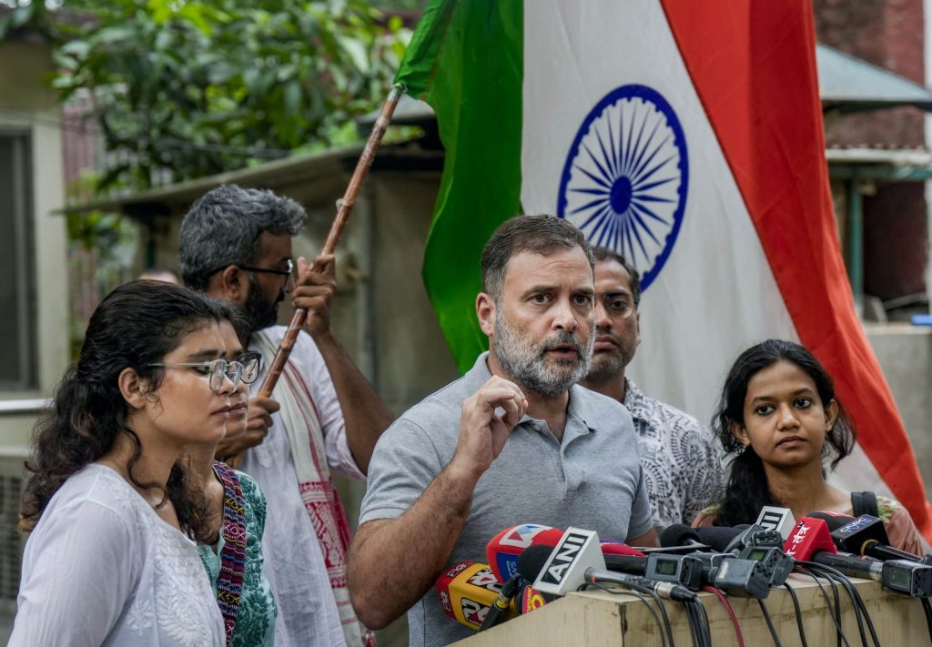Rahul wants HM sacked over police action against protesters