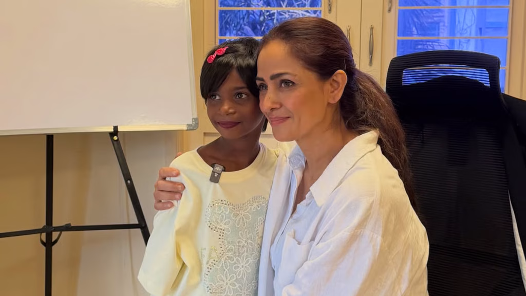 Simran fulfils young fan’s dream
