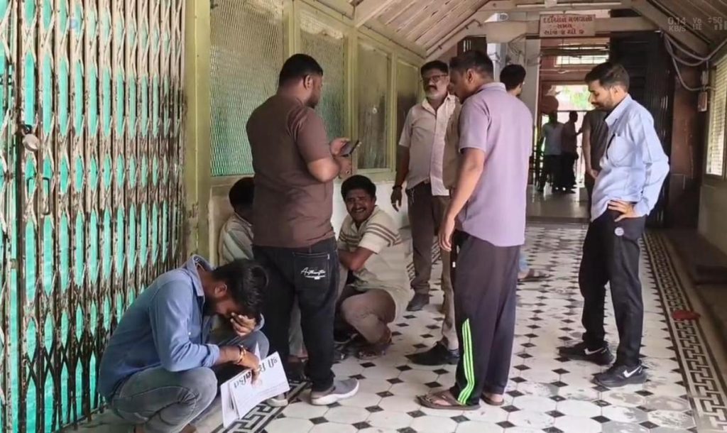 Bhavnagar spurious liquor tragedy: 61 affected; 25 still in hospital; 10 critical