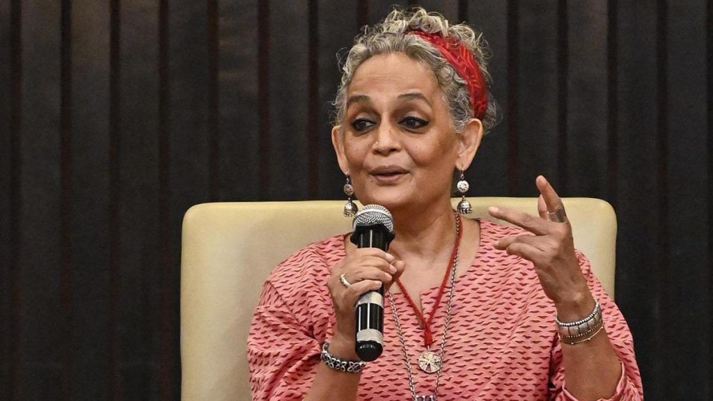 CJP protest destroyed PM’s public image of more than 2 decades in just 2 weeks: Arundhati Roy