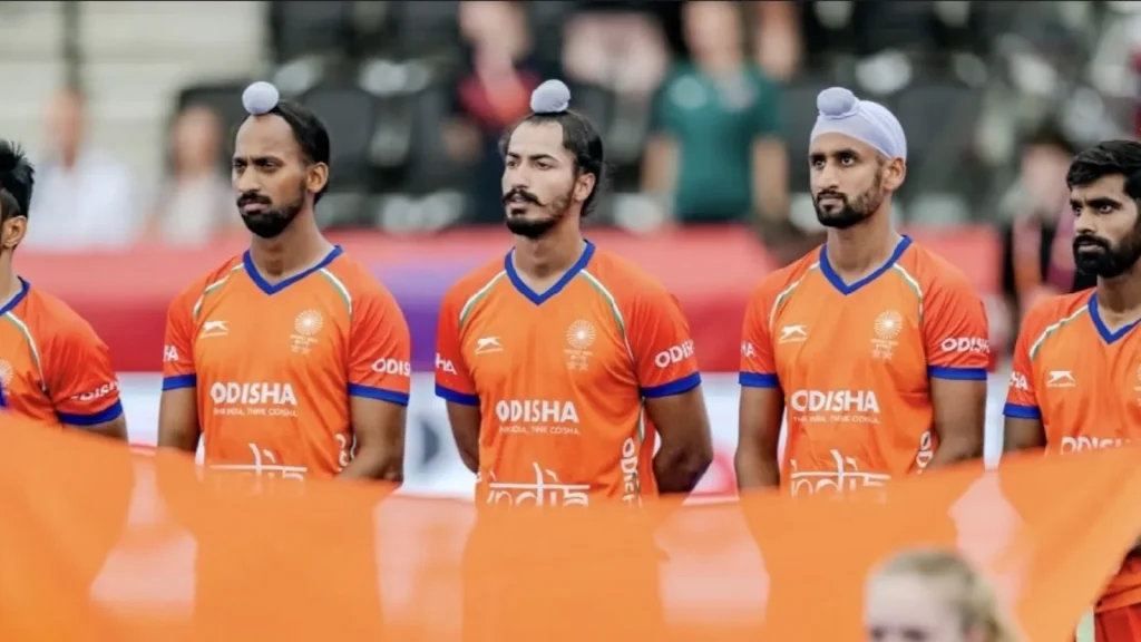 India faces acid test against England,Eyeing end to their 32-year WC jinx
