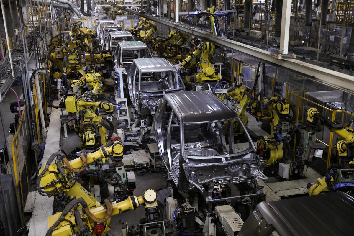 India’s manufacturing activity growth falls to 5-year low in July