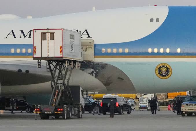 Slipped away from Air Force One due to a threat: Trump
