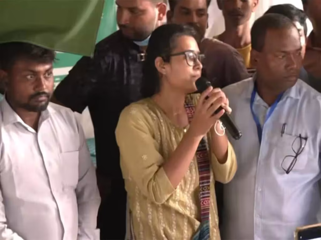 Jharkhand job exam stir: Man detained after throwing ink at AISA chief Neha Bora