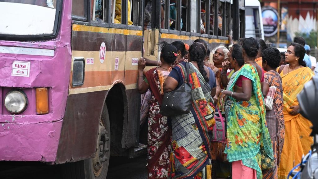 Private operators seek rollback of free bus travel