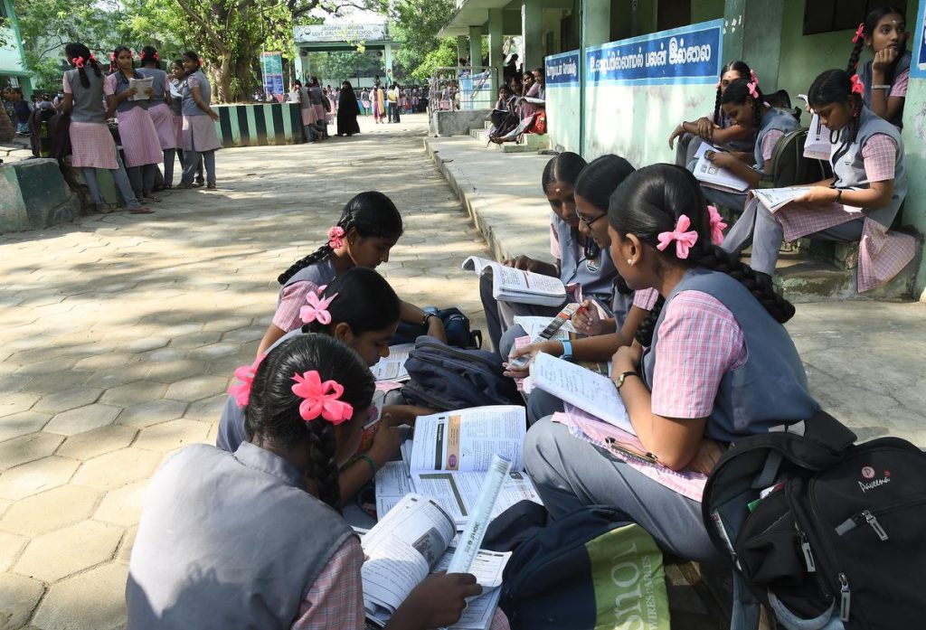 TN schools to reopen on Oct 5 after quarterly break