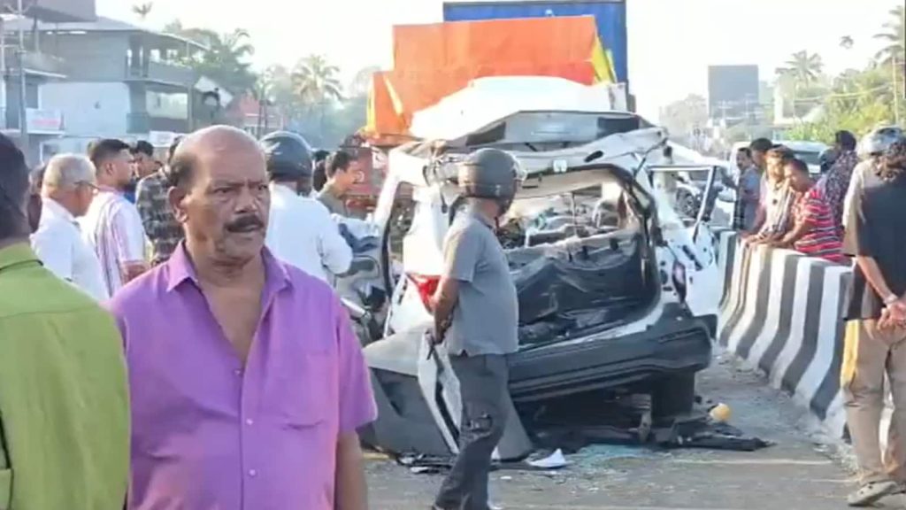 Eight TN engineering students killed in Kerala crash