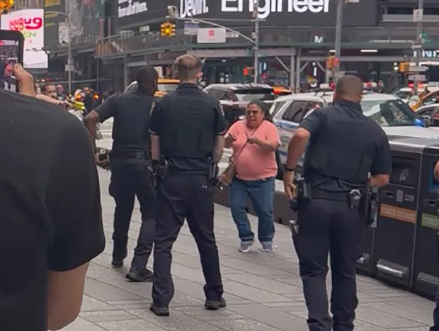 Knife-wielding woman shot dead in Times Square