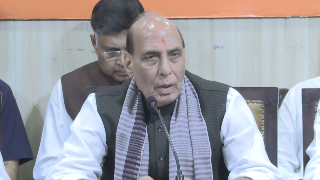 Congress seeking Bangladesh-like regime change, alleges Rajnath
