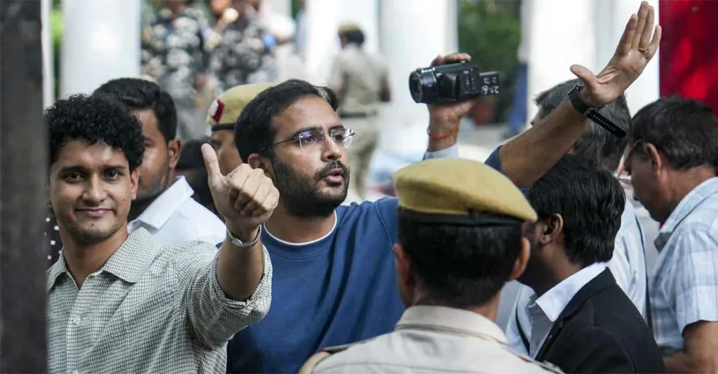 Delhi Police transfers CJP leaders’ trespassing case to Crime Branch