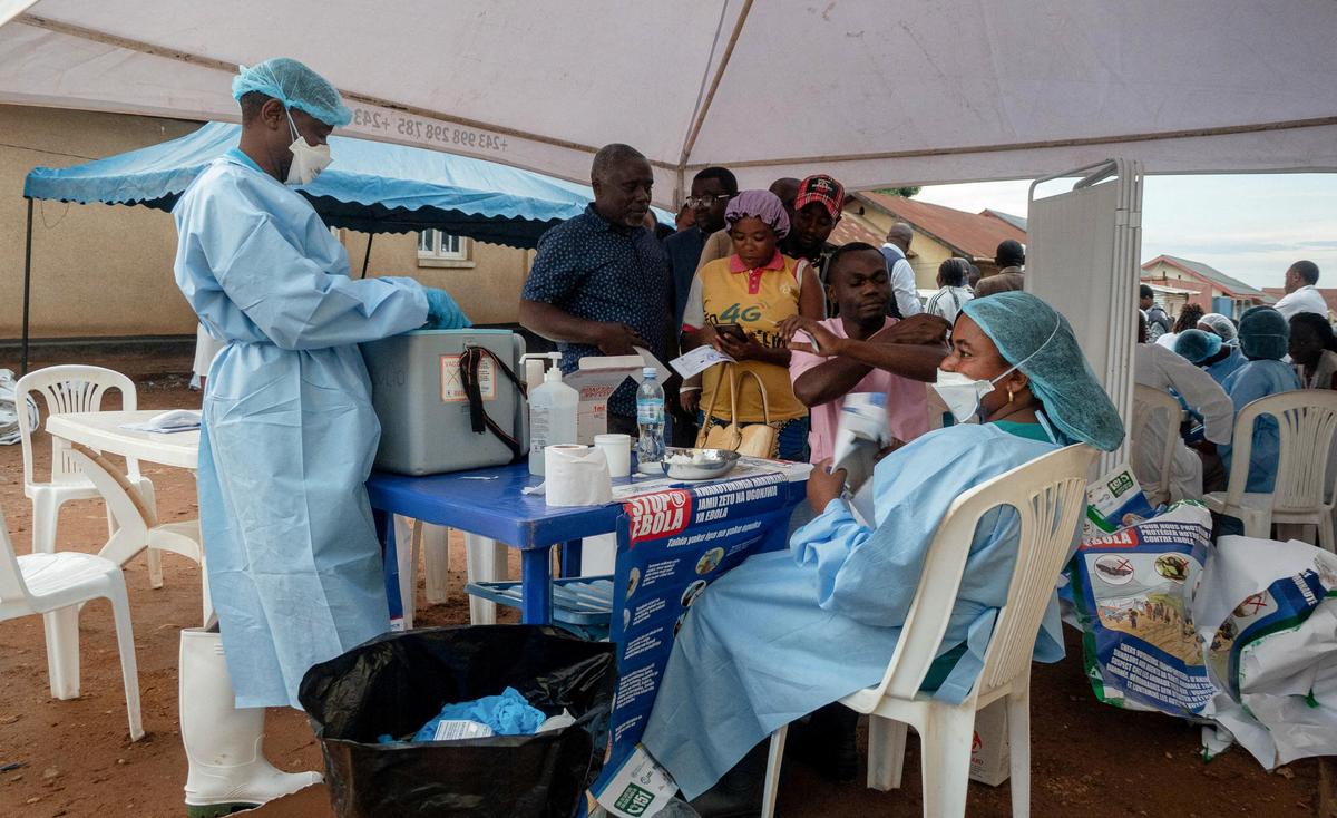 Congo’s Ebola outbreak crosses 10,000 cases as authorities step up response