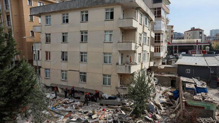 Istanbul building collapse traps residents